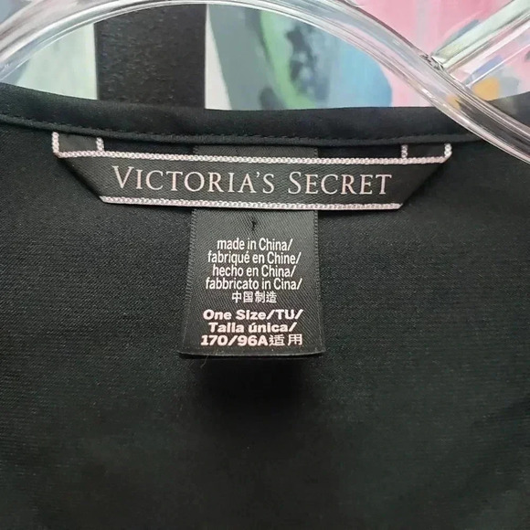 Victoria's Secret Love Ruffle Robe - Picture 6 of 6